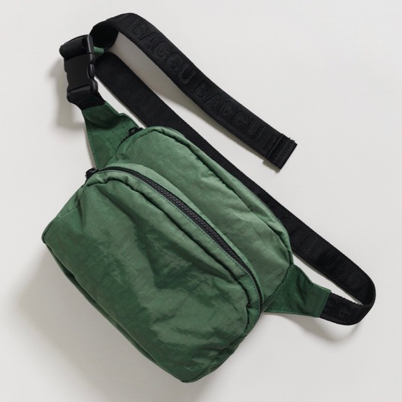 BAGGU Handbags - Baggu fanny pack